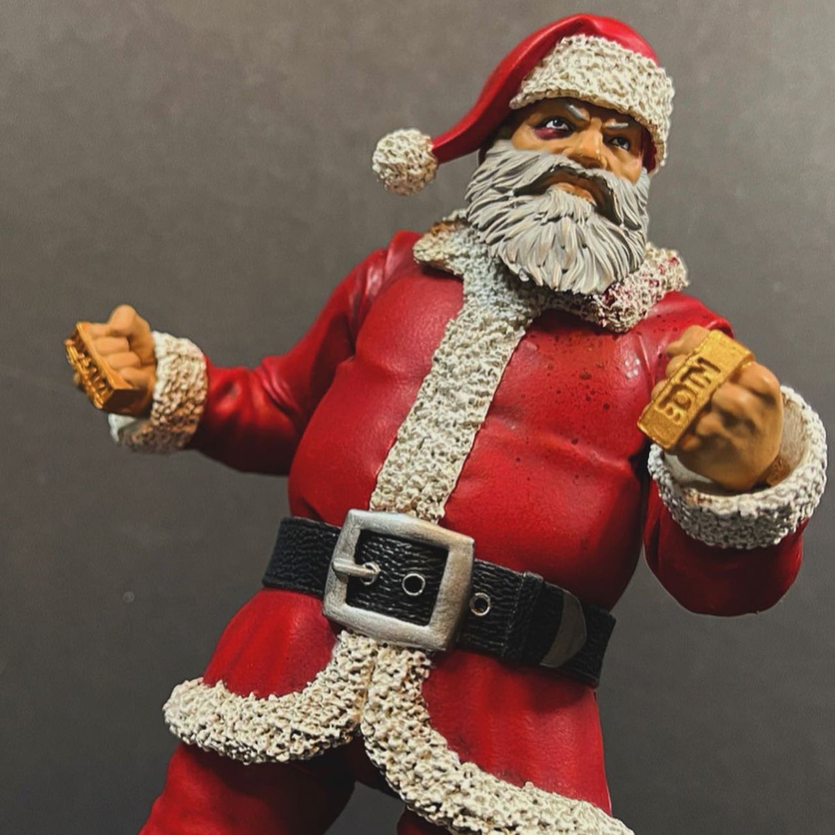 Toyshiz's tweet photo. X-MAS IN FEB, STARTS HERE!

https://t.co/NFCMcQVh6x

First up, the “CHECKING IT TWICE” Santa by @FreshMonkeyFic 

Brass Knuckles, Baseball bats &amp; Sugar Plums Await!

Happy Holidays everyone!

#naughtyornicecollection #naughtyornice #freshmonkeyfiction #actionfigure #toyshiz https://t.co/2BGze4l9Dw