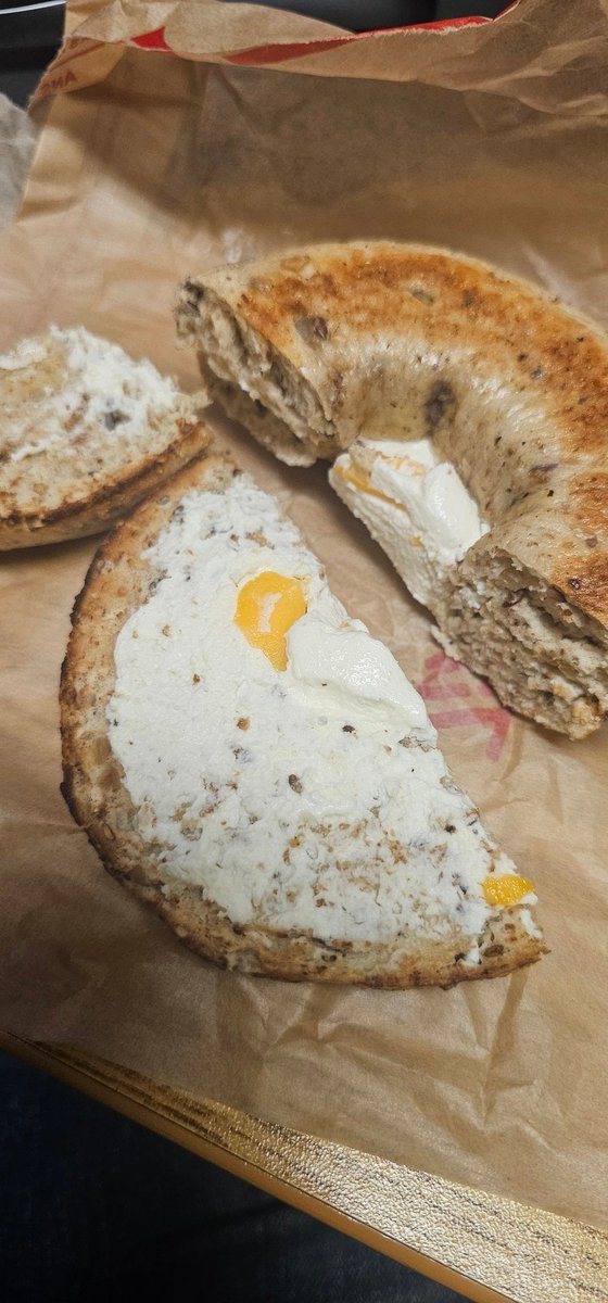 ßuddyßear tweet media