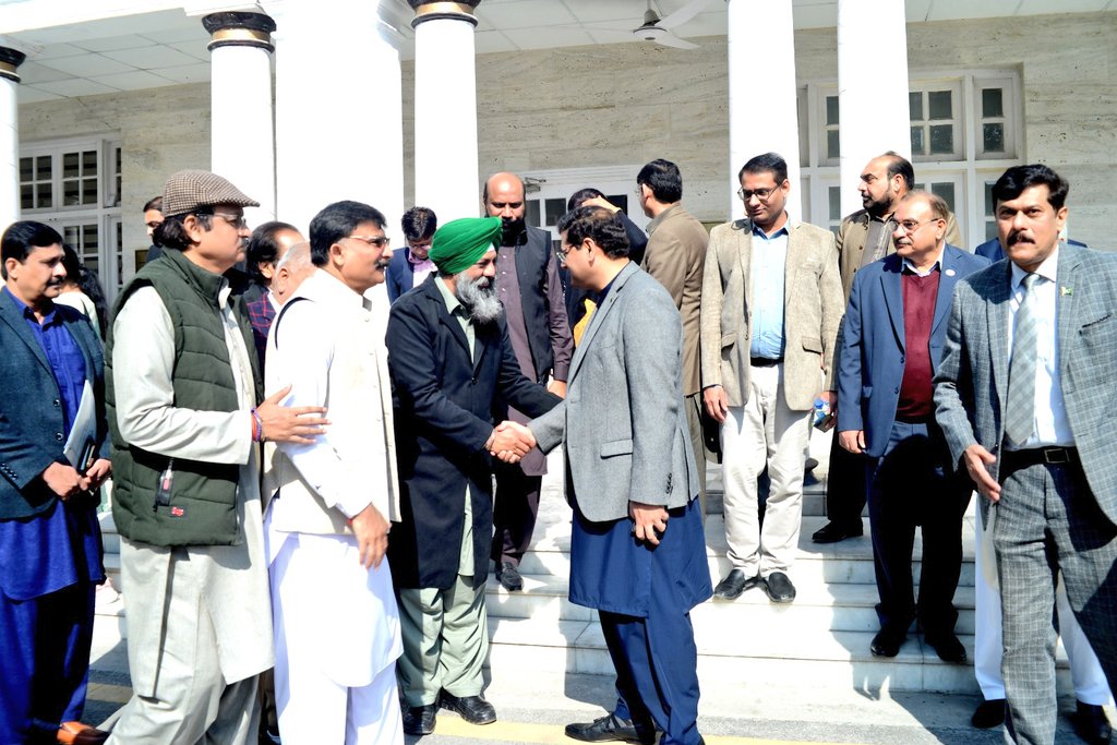lgcddpunjab's tweet photo. A delegation of Minorities, from all faiths and from all Provinces of Pakistan, held a detailed meeting with Dr. Ahmed Javed Qazi, Secretary LG&amp;CD on 2.2.2024. https://t.co/hvCJYtG2uR
