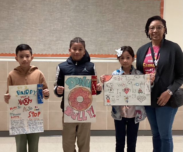 Bullying Prevention poster contest is over 👏🏾 We had lots of <a href="/dezavalaesa/">Lorenzo de Zavala</a> submissions.🥇K-2 had a 1st; 2nd; 3rd place.🥇3-5 also had a 1st; 2nd; and 3rd place. We continue to encourage all our students to show respect and kindness to others. <a href="/GPISDCounseling/">GPISD Counselors</a> <a href="/Mrs_NVG/">Mrs. Glover</a>