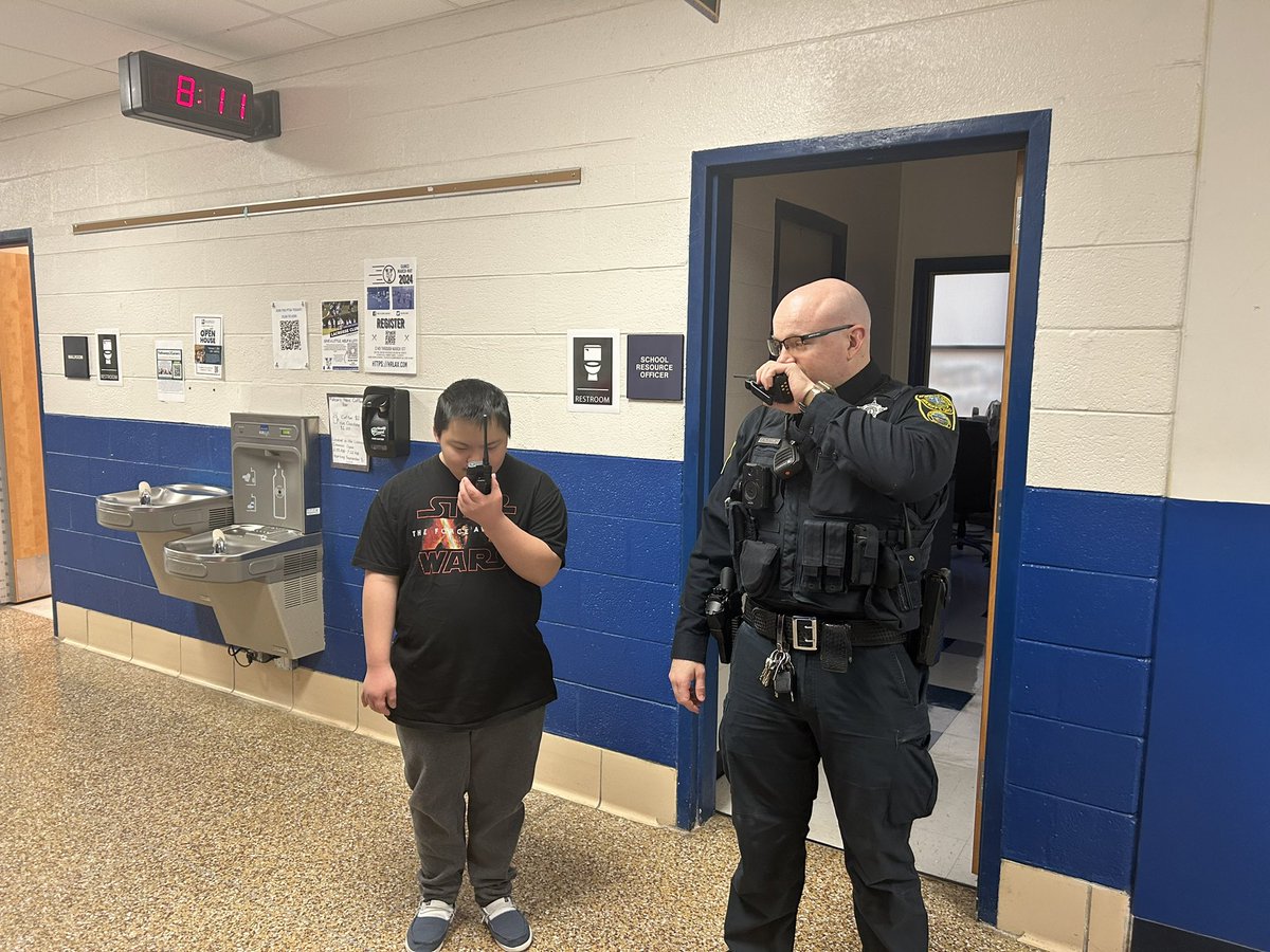 Courtney Smith-Copeland (@csmithcopeland) on Twitter photo Deputy Ryan McManus brightened this young man's day today. The collaboration between <a href="/YorkPoquosonSO/">York-Poquoson Sheriff's Office</a> and @yhs_falcons never fails to bring smiles to everyone! #CommunityConnections Deputy Ryan McManus brightened this young man's day today. The collaboration between <a href="/YorkPoquosonSO/">York-Poquoson Sheriff's Office</a> and @yhs_falcons never fails to bring smiles to everyone! #CommunityConnections