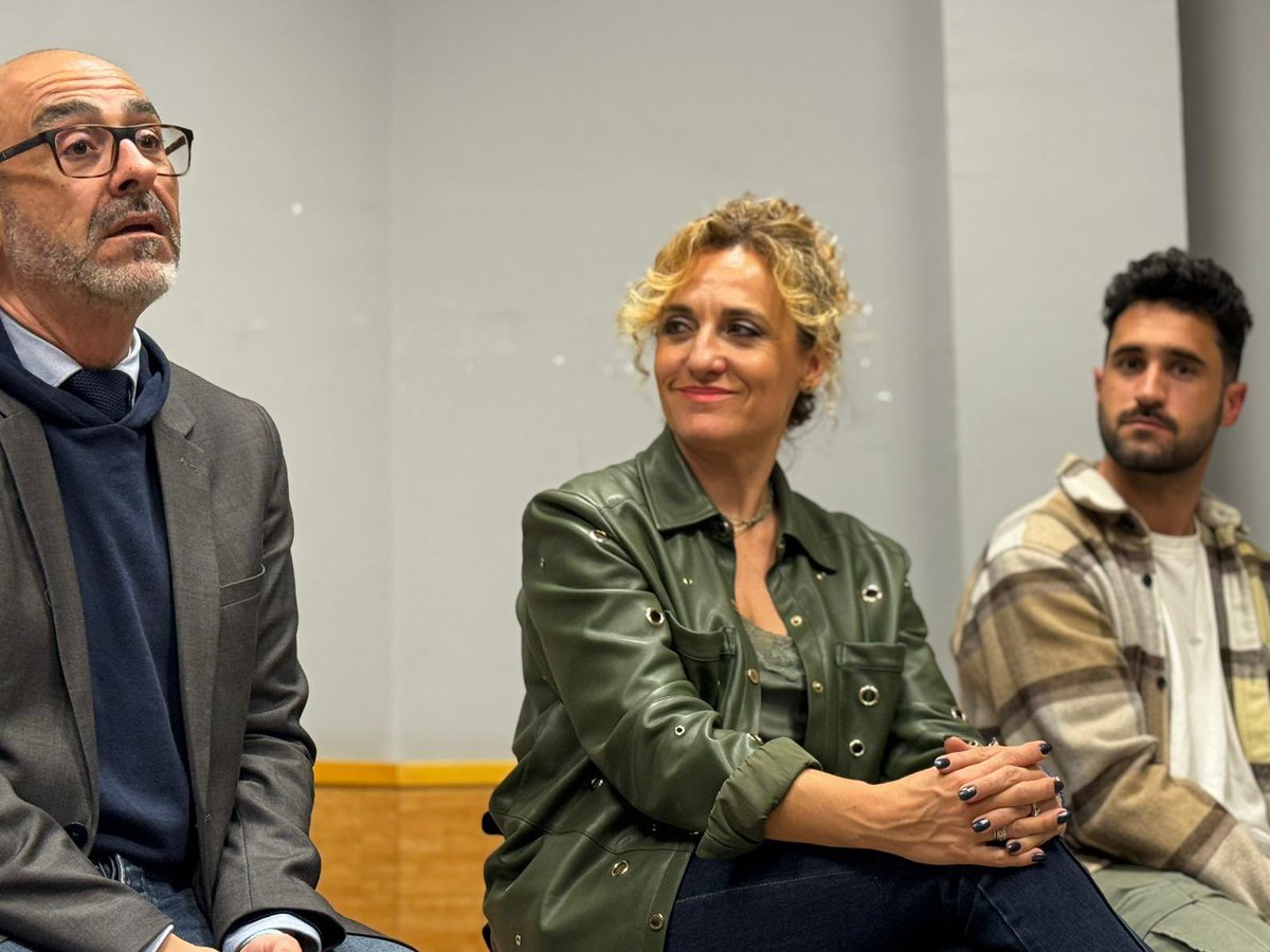 🔵 El pasado lunes celebramos nuestro primer Comité Ejecutivo de 2024

👉🏻 Hicimos balance del éxito de las actividades desarrolladas en navidad y de toda  la gestión que está llevando a cabo nuestro Equipo de Gobierno, liderado por nuestro alcalde Salu Ureña 
#Conlasideasclaras💡