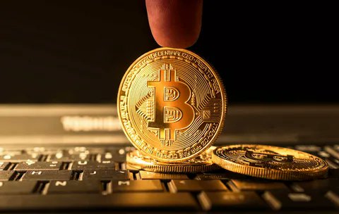 osmanethy's tweet photo. ⚠️ Expiration in BTC and ETH options today! 
- $960 million in options on #BTC and $530 million in options on #ETH expire on February 2. 

▫️The zone of main interest in BTC = $ 42,000

▫️Main interest area in ETH = $ 2300 https://t.co/Cs0jZwZd4b