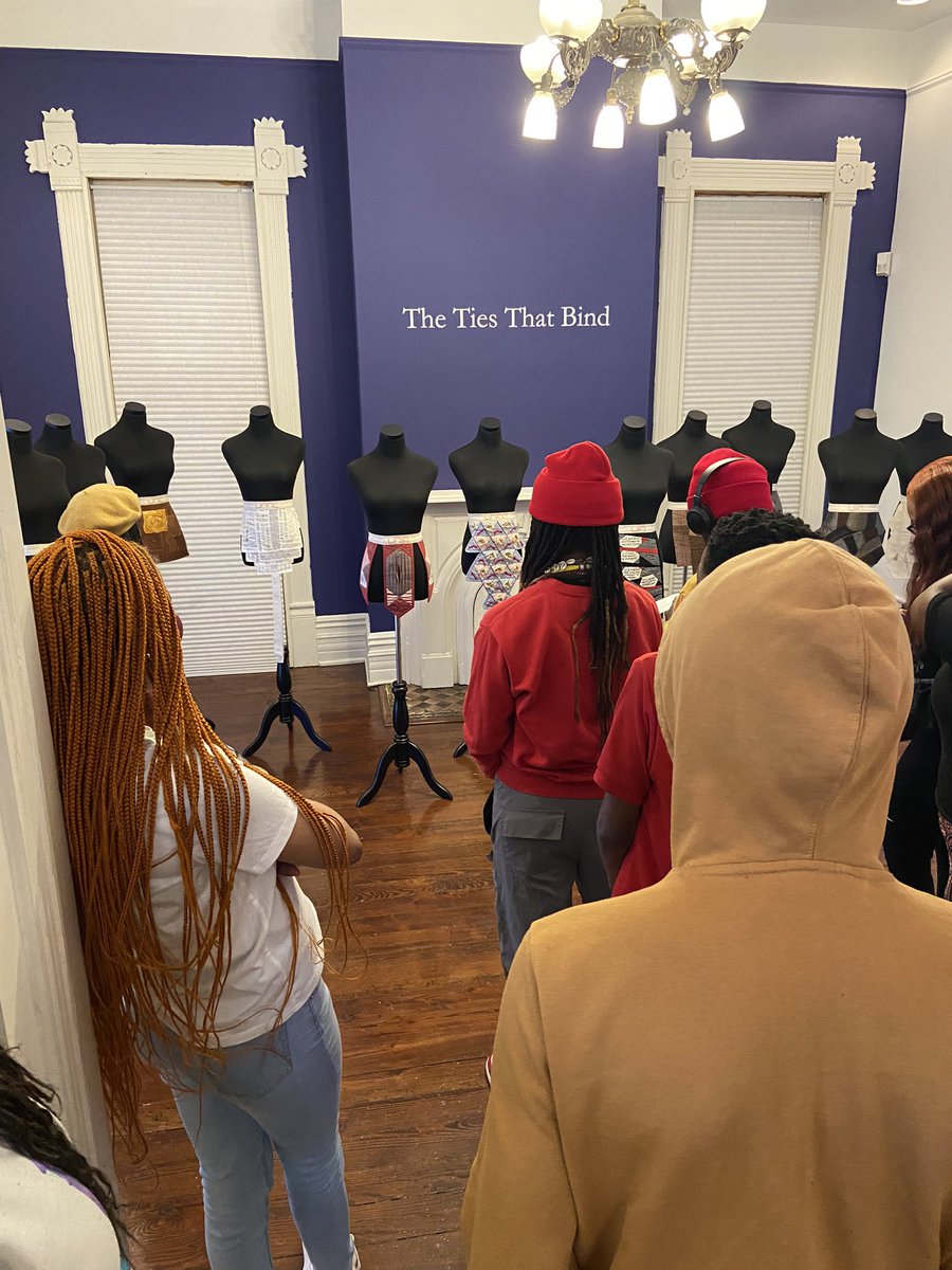 D.M. Therrell HS Art Teacher (@dmt_visual_arts) on Twitter photo THS art students enjoyed a day of public art and a powerful exhibition <a href="/HammondsHouse/">Hammonds House Museum</a> museum! <a href="/APSTherrell/">D. M. Therrell High School</a> #apsarts <a href="/erickson_sarah_/">Sarah Erickson</a> THS art students enjoyed a day of public art and a powerful exhibition <a href="/HammondsHouse/">Hammonds House Museum</a> museum! <a href="/APSTherrell/">D. M. Therrell High School</a> #apsarts <a href="/erickson_sarah_/">Sarah Erickson</a>