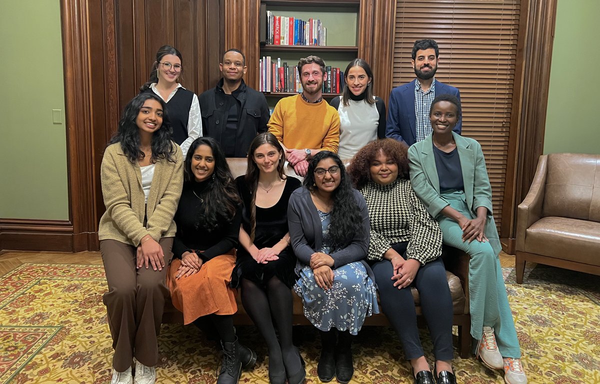 Calling all Yale students! 🌍 

Apply now for the 2024 Leadership in Global Health Fellowship program! Gain invaluable experience with internships at top organizations like the World Bank, UNICEF, and UNDP. Explore and apply at bit.ly/40dEJ9r