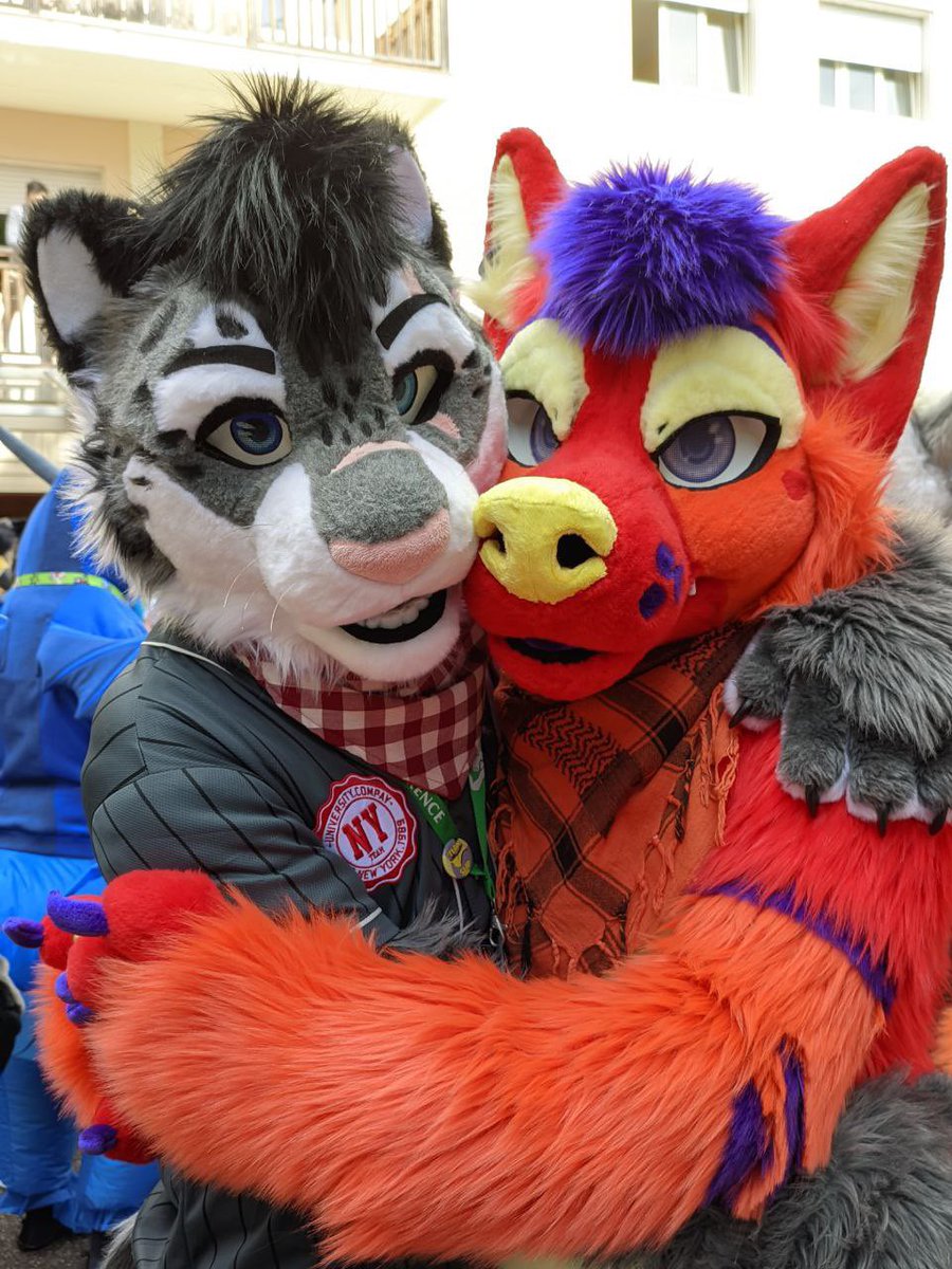 ~Random Red Wuff~ tweet media