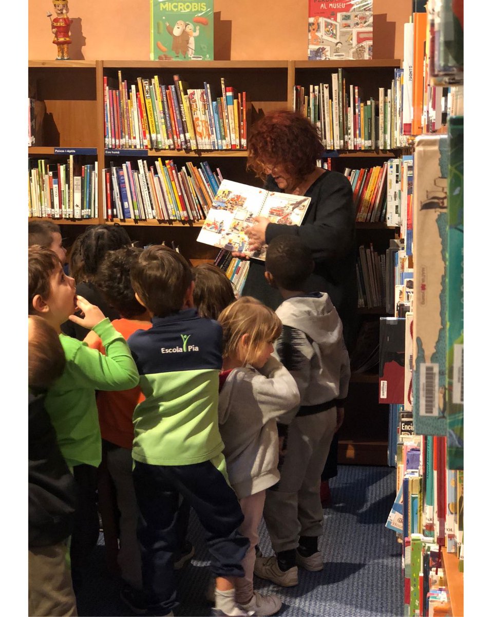 COM FUNCIONA LA BIBLIOTECA? 📚

Conèixer els equipaments de la ciutat i el seu funcionament promou que els utilitzem més, en fem un bon ús i gaudim de tots els beneficis que ens aporten.

Pots trobar més fotos i més informació als sites d’aula 📸
 
#TribuI4