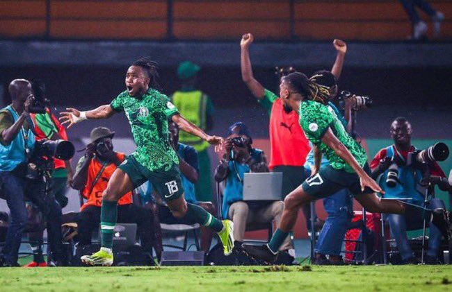 UcheAbdul's tweet photo. Repost and drop your handles let's celebrate this win!! 🇳🇬🇳🇬🦅🦅🦅 https://t.co/42oaCkyl5O