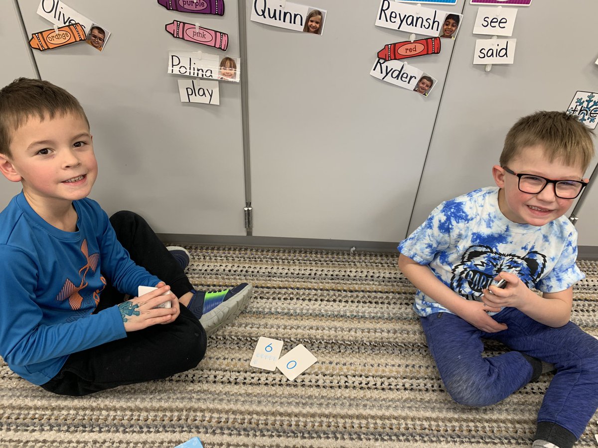 MrsAbermanis's tweet photo. We love playing our compare math game with partners! https://t.co/bBSzisGhqJ