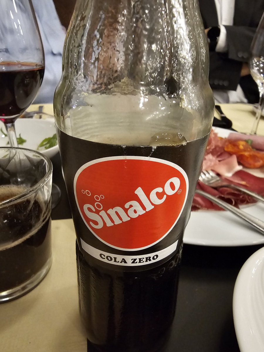 Kratinos's tweet photo. When you specificalky order a @CocaCola zero in Zurich and you receive a #Sinalco instead 😳🤦😁
#CocaCola #Switzerland https://t.co/QeLtpzfNwg