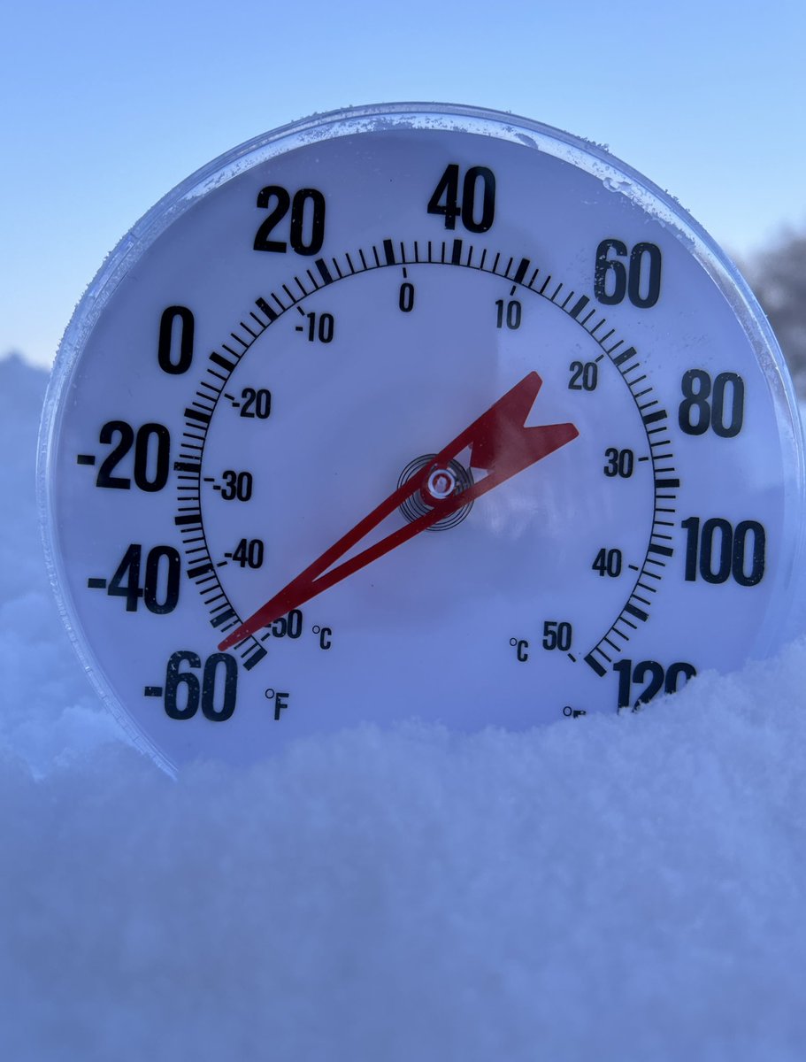 BoobyJargon's tweet photo. @Climatologist49 Pushing -55F at Creamer’s https://t.co/vrDFnfom5b