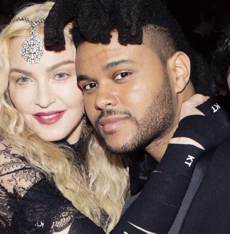 VientosenCalma's tweet photo. The Weeknd da a Madonna su primer top 10 en 15 años en UK https://t.co/NzjtBfNkoN https://t.co/kVhYOo36nq