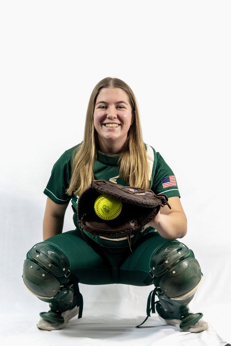 Babson Softball tweet media