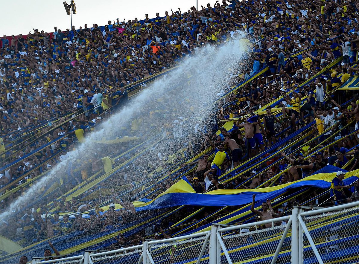 LOCOS X BOCA LOMAS tweet media