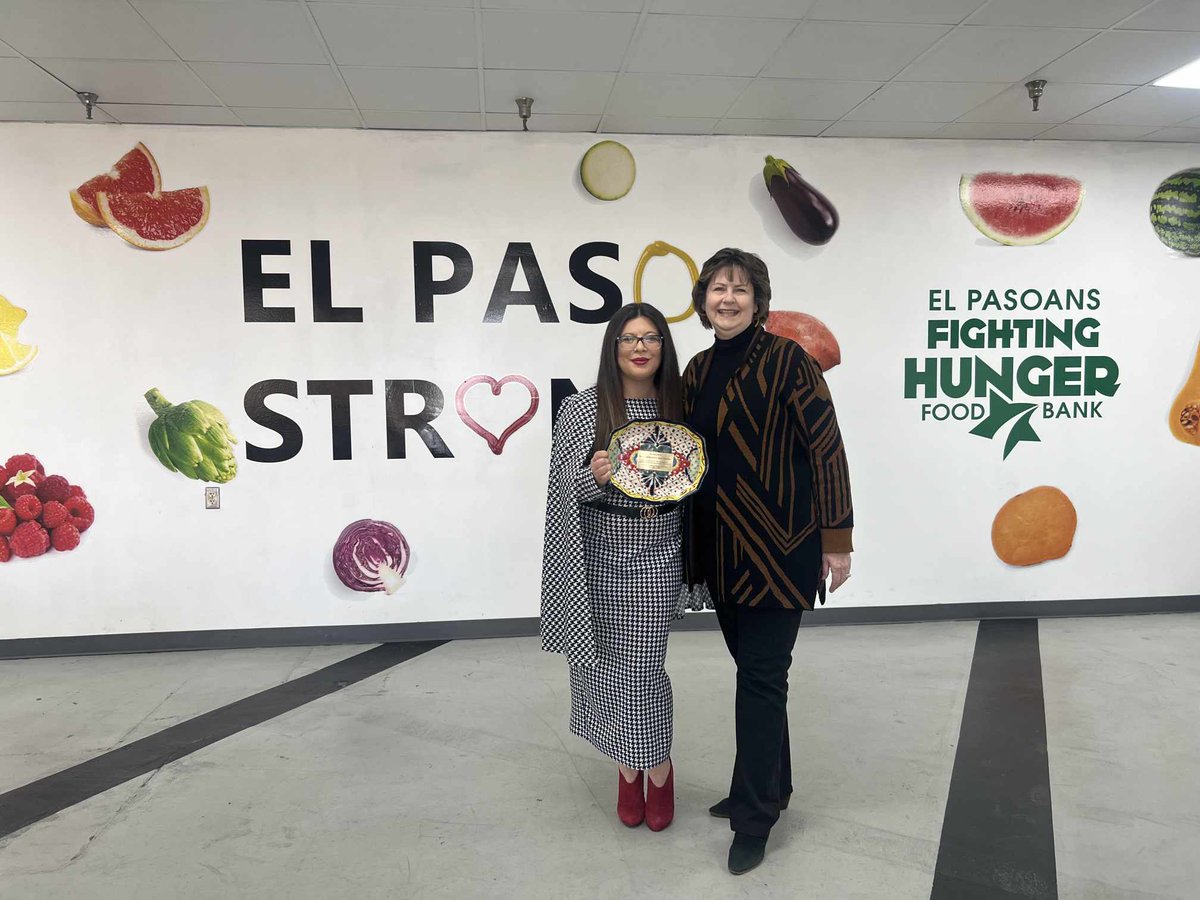 RepMaryGonzalez's tweet image. The El Pasoans Fighting Hunger Food Bank serves 160,000 food insecure people in the #ElPaso region. Thank you for recognizing my work during this past session. My office will always fight to end food insecurity and is supporting monthly initiatives for the food bank.#txlege #HD75