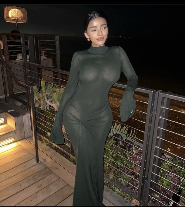 Dinner✨ https://t.co/8HLM4bfEKZ