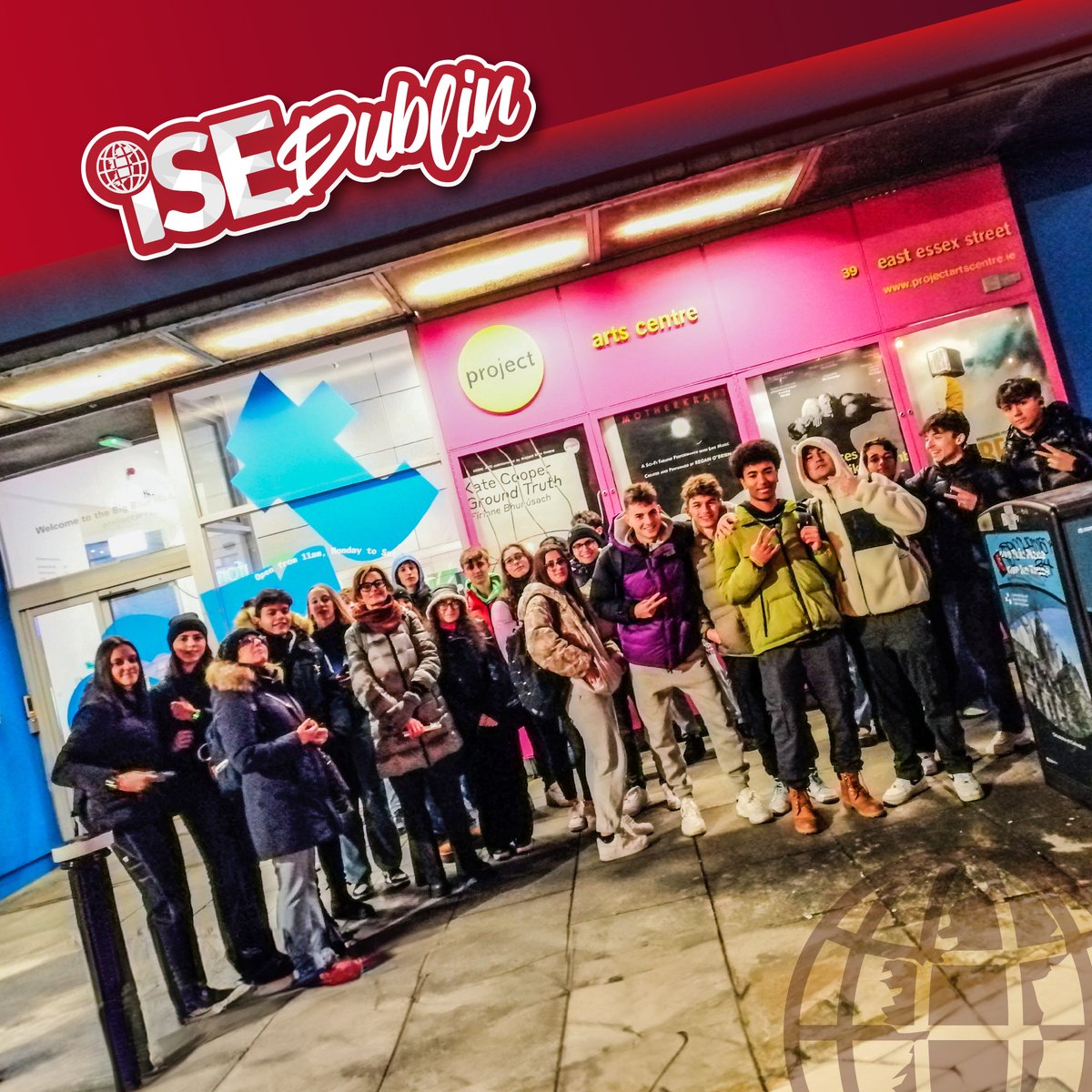 LearnEnglish_IE's tweet image. Last evening&apos;s adventure: a captivating walking tour in the heart of Dublin&apos;s Temple Bar with our amazing Italian students! 🚶‍♂️🎒🌃🇮🇹📚 Exploring the vibrant streets and soaking in the culture! #DublinDiaries #TempleBarTour #ISEIreland #LanguageLearning 🇮🇪💚👨‍🎓👩‍🎓