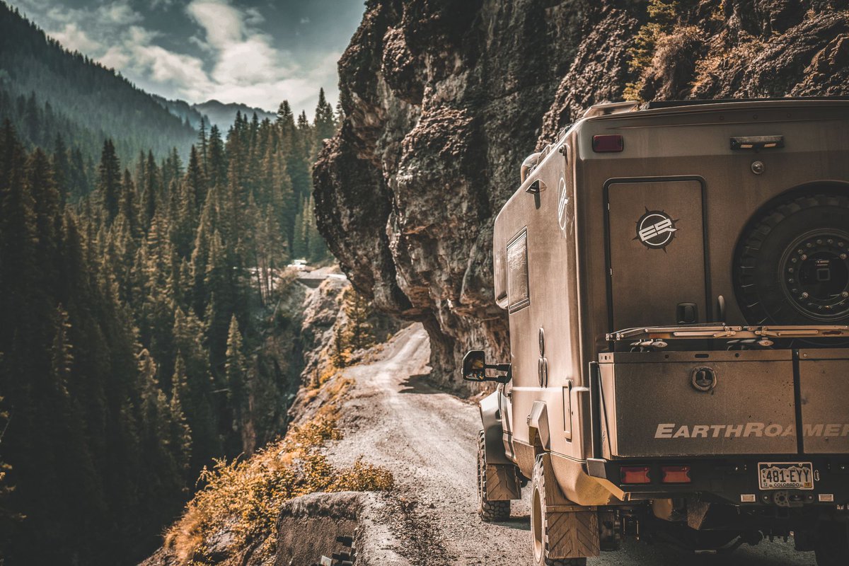 Conquering new heights, one trail at a time. 🏞️

#earthroamer #roamtheearth #offroad #adventurelife #explore