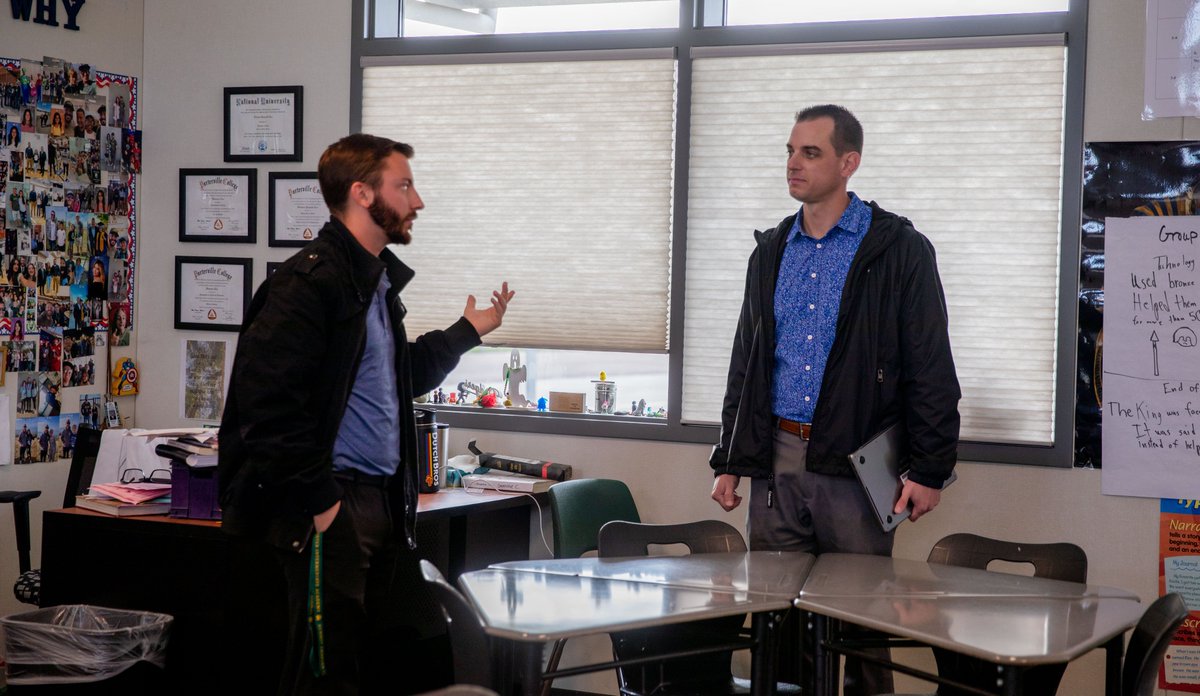Monica Chavez (@mchavez_bsdtip) on Twitter photo π#BESTIP in action! <a href="/GarrettBThomas/">Garrett Thomas</a> and <a href="/theteachermrcox/">Dawson Cox</a> discussing student growth and progress. ππ It's incredible to witness the dedication and passion they bring to the classroom. Together, they're shaping the future!π #BurtonInstitute #BurtonExperience π#BESTIP in action! <a href="/GarrettBThomas/">Garrett Thomas</a> and <a href="/theteachermrcox/">Dawson Cox</a> discussing student growth and progress. ππ It's incredible to witness the dedication and passion they bring to the classroom. Together, they're shaping the future!π #BurtonInstitute #BurtonExperience