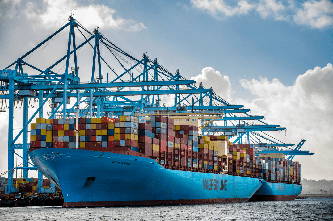 container_news's tweet photo. Maersk and 2M stand out in 2023 schedule reliability rankings
#schedulereliability #SeaIntelligence
https://t.co/BoyeVjfmzB https://t.co/dyVJOJMdul