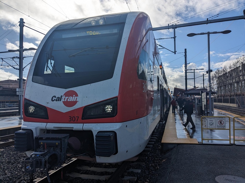 What a beauty! Thrilled to join <a href="/MattMahanSJ/">Mayor Matt Mahan</a> and other leaders in San Jose for tour of <a href="/Caltrain/">Caltrain</a>'s sleek new electric trains. And proud of our role in electrifying and modernizing this vital commuter rail service