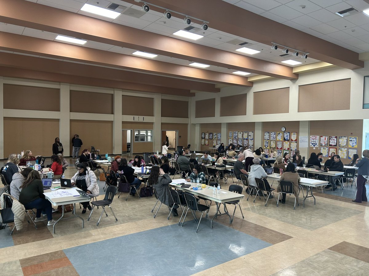 Dr. E. Mooney tweet media