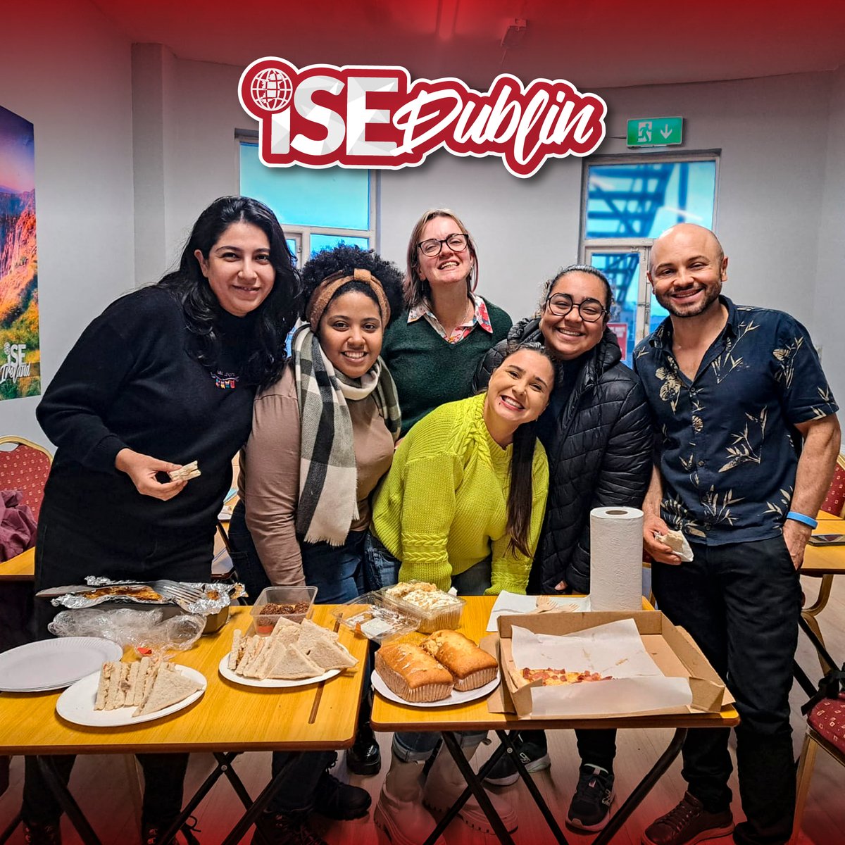 LearnEnglish_IE's tweet image. Food Day 🌮🍕Big thanks to Daniela’s afternoon class! 🙌👩‍🍳👨‍🍳 Everything looks absolutely delicious 😍🤤 #iseireland #dublin #fooday #studyabroad #Ireland #learnenglish #englishlearning #instagram #englishlanguage #englishclass 📚🇮🇪✨