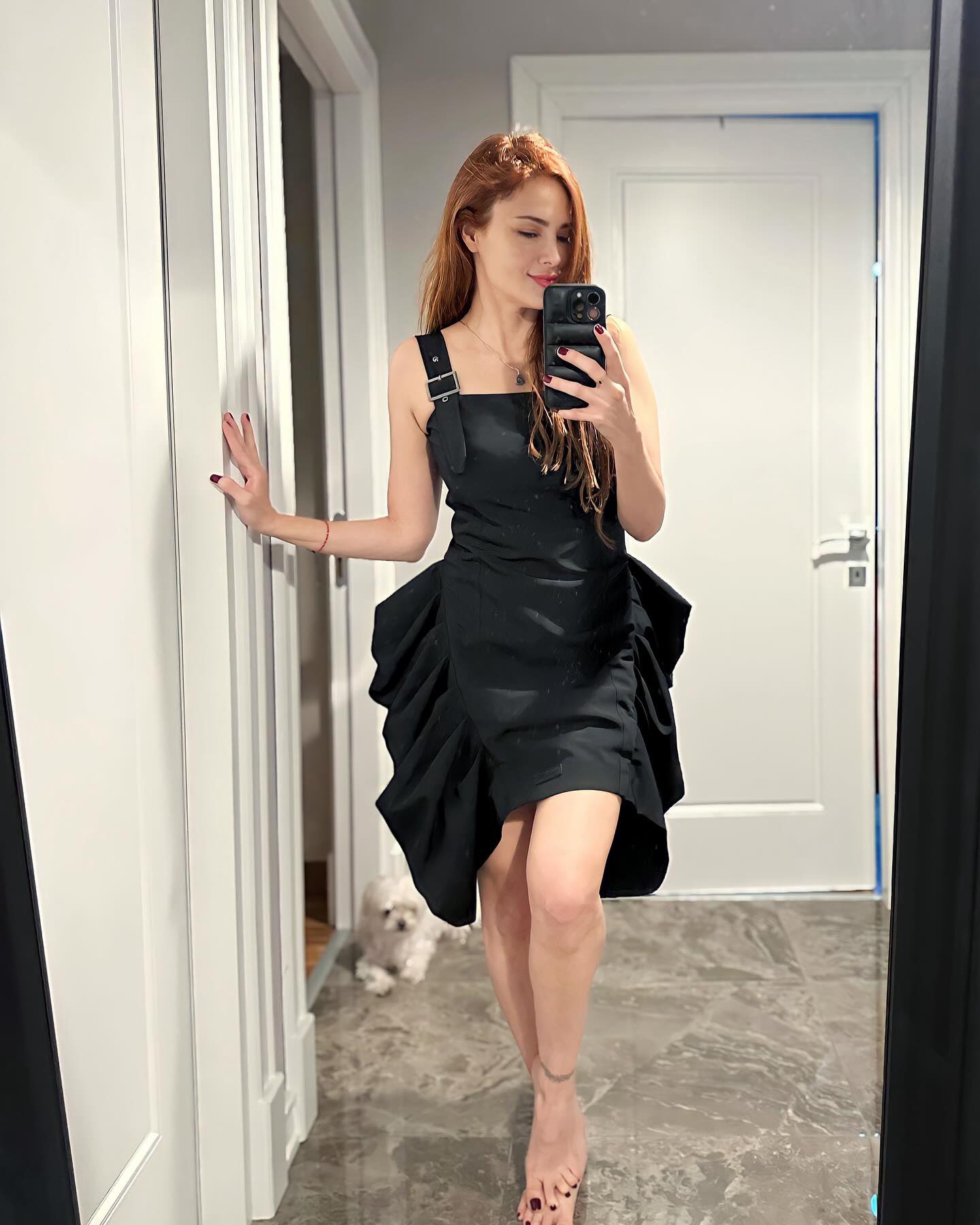 Ünlü İfşa ve Frikik (15K) on X: Mine Tugay t.couAcwcJf5Db  X