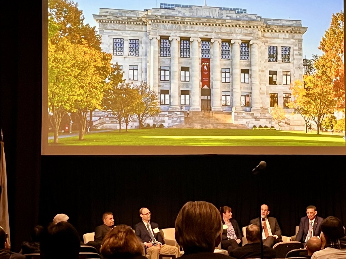 jlhell02's tweet image. Had an incredible time being back @BrighamWomens | @harvardmed learning about all the exciting new advancements in resolution pharmacology and SPM biology. A huge thanks to @CNSerhanLab , @SpiteLab , and all the other organizers for a wonderful symposium!