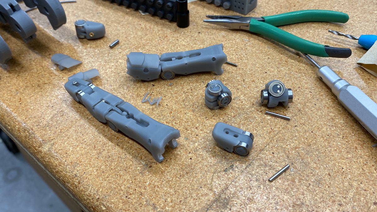 #robot #fingers under construction!