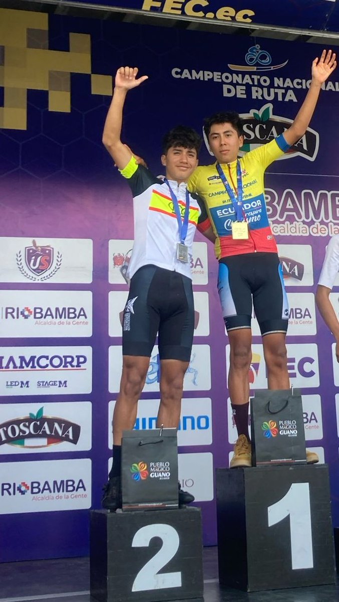 MAURICIO ZÚÑIGA tweet media