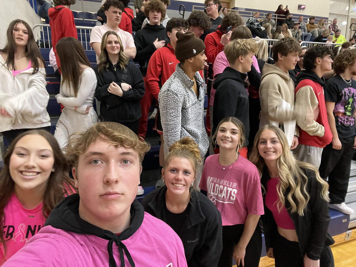 After 1 <a href="/Wildcat_Hoops/">Franklin Wildcat Basketball</a> leads Edgewood 10-7.<a href="/SWBLSPORTS/">Southwestern Buckeye League</a> <a href="/SWOSportsDaily/">Southwest Ohio Sports Daily</a>