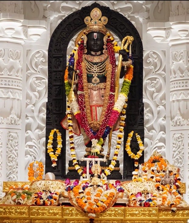 rio10314's tweet photo. प्रेम प्रभु का बरस रहा है ,पी ले अमृत प्यासे❣️
सातो तीरथ तेरे अन्दर ,बहार किसे तलाशे🙏🌹भोर-भोर में प्रभु श्री राम के दर्शन 🙏🌷🌷🙏🌷🌷🙏🌷🌷🙏🌷🙏 https://t.co/TZKGExvYqE