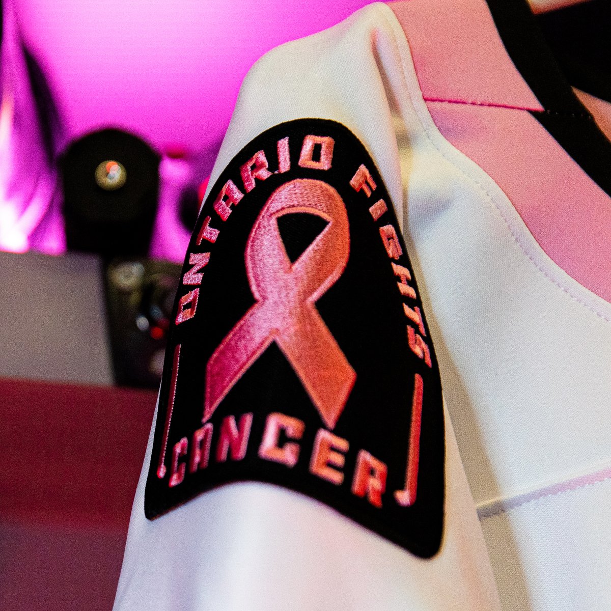 ontarioreign's tweet photo. Pretty in Pink this weekend! 💗

Catch these specialty jerseys on the ice during warmups and get your bid in tomorrow at https://t.co/5Fy7qGuedj benefitting @SanAntonioHosp! https://t.co/NX4zoDpMMh