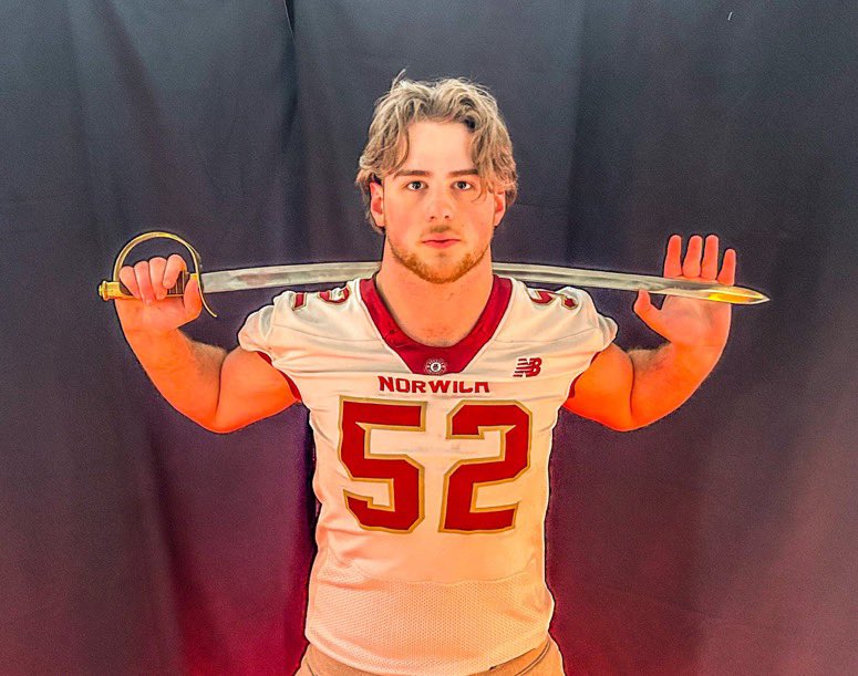 aidanmorrow_'s tweet photo. After a great visit with @CoachJohnsonOL and @THEcoachRussell I’m honored to announce my 3rd offer from Norwich University! https://t.co/eySECTv11P