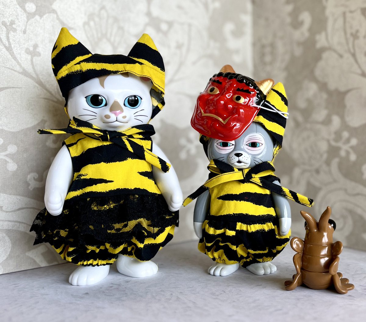 modespace's tweet image. 今年の恵方巻き方角は東北東だって