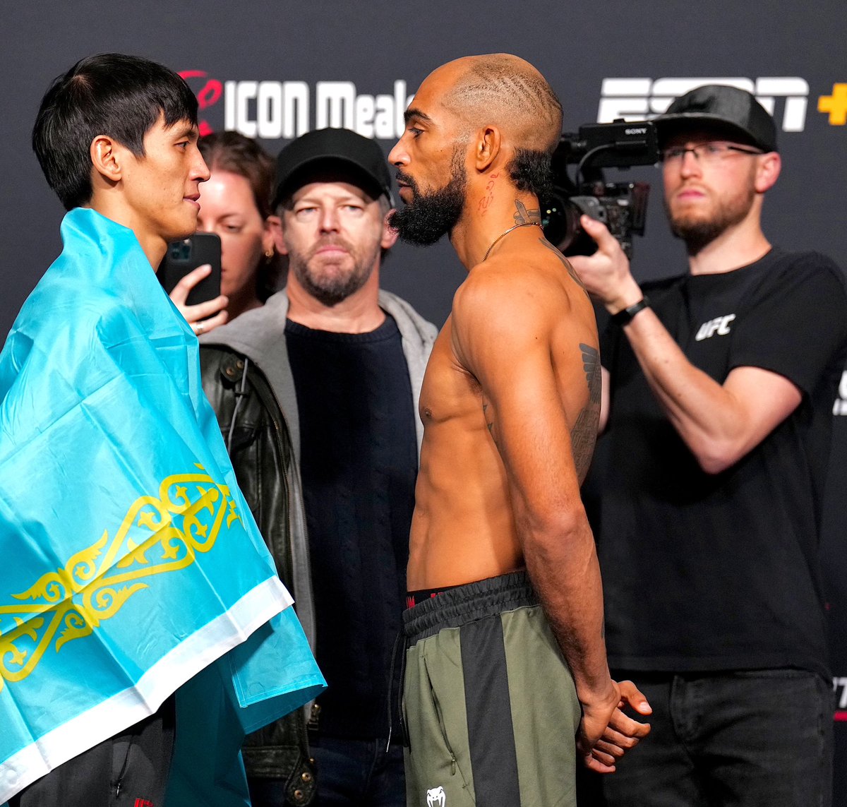 Lookin at me but I’m lookin through u. 👊🏾🏆❤️‍🔥

Big steps tomorrow baby “SKULLET SQUAD!”

#innerGtv #ufc #focus #mma #skulletsquad