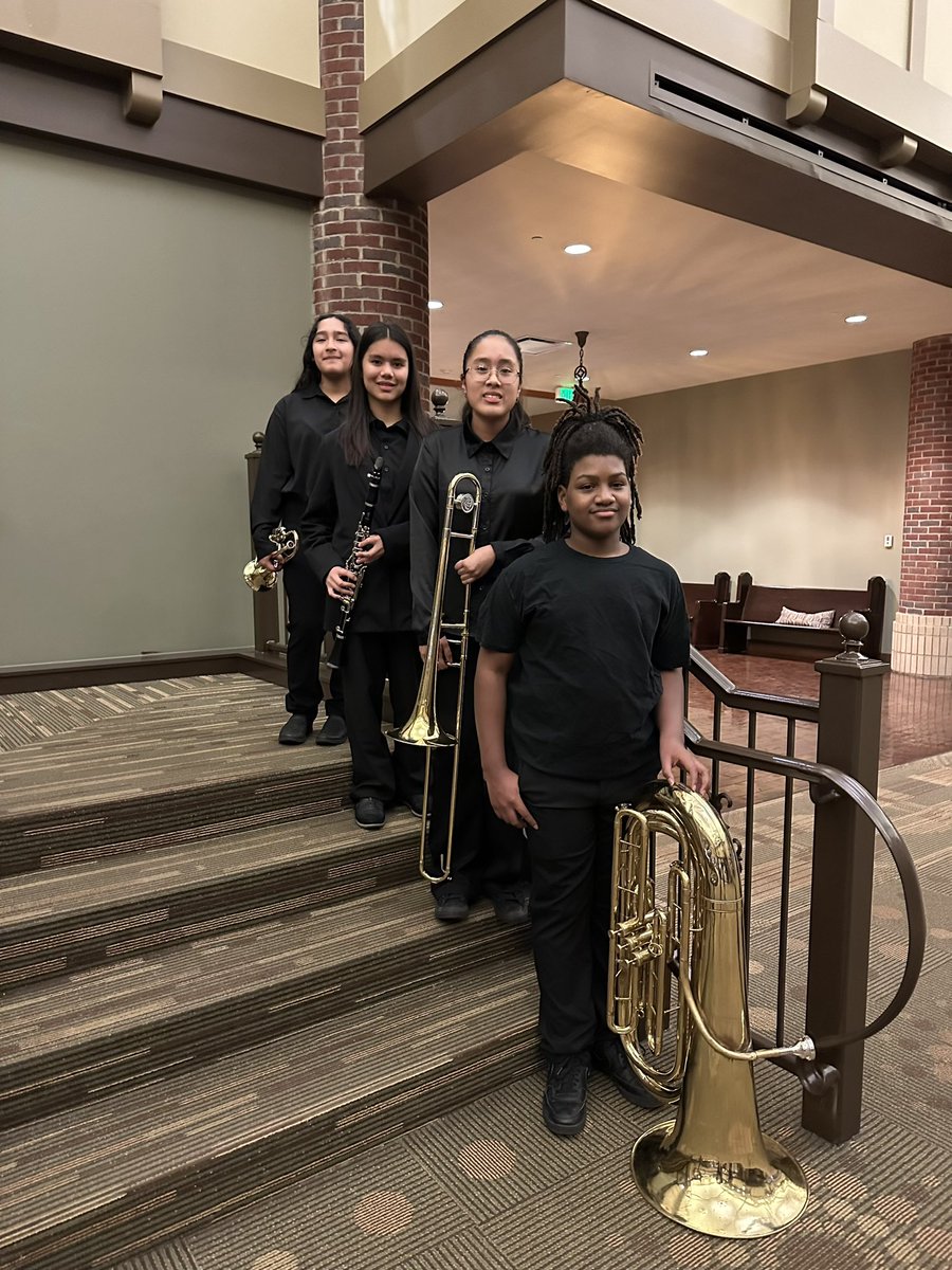 ROCKSPRINGSBAND's tweet photo. Congratulations All RuCo Band members! We are so proud of our RSMS representatives - Jayden, Lizzie, Kristine, and Angie!! @RSMSKNIGHTS @RCSArts https://t.co/6btBiV9Spa