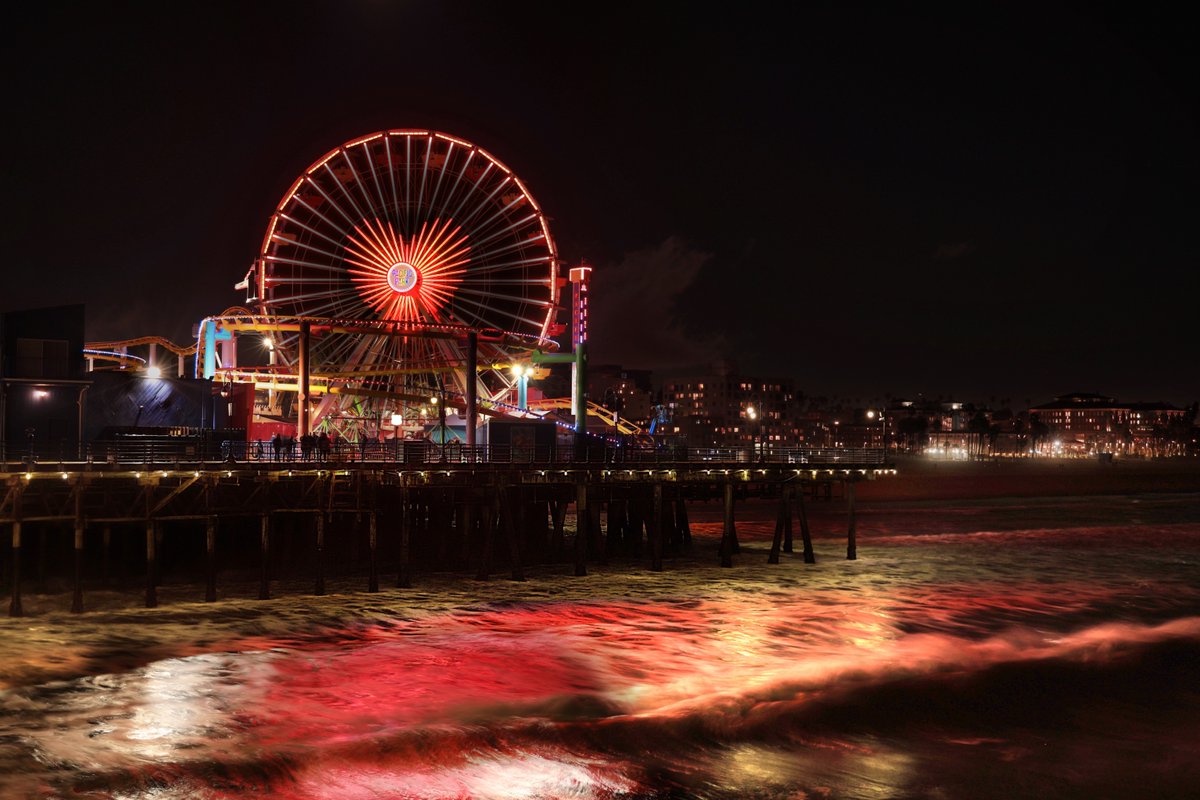 Join us in partnership with the American Heart Association (@ahacalifornia) as we light up the Pacific Wheel red for National Wear Red Day on Feb 2, 2024! ❤️  Let's draw attention to cardiovascular disease, the leading cause of death for women. 
#wearredday