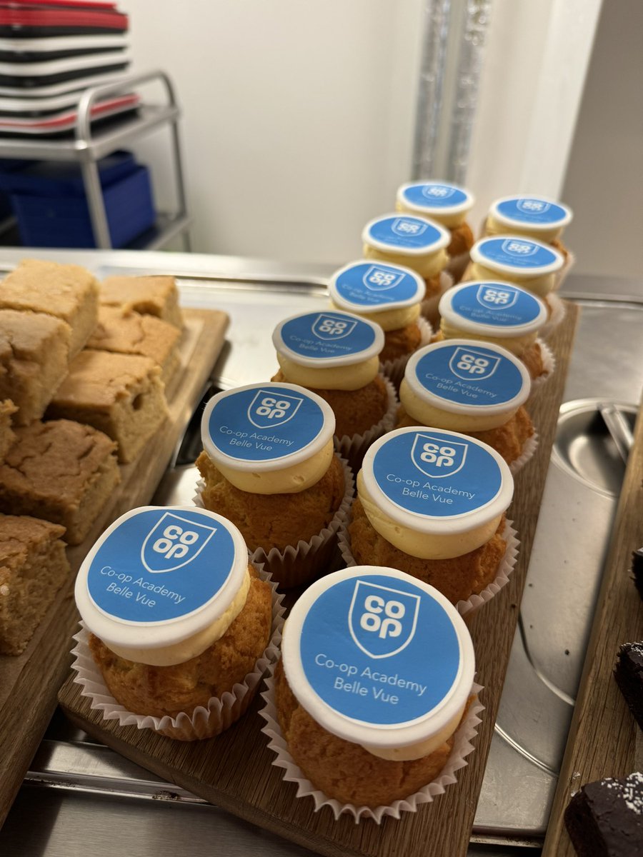 Amazing visit to @coopbellevue this evening. Truly different and inspiring way of educating young people #CoopNMC <a href="/coopuk/">Co-op</a> @CoopAcademies