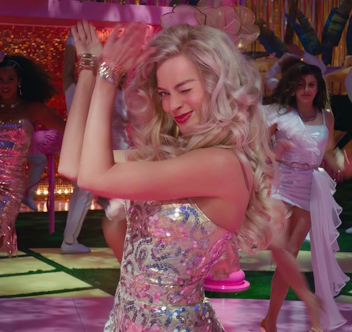 i'm the one who makes you laugh when you know you're about to cry