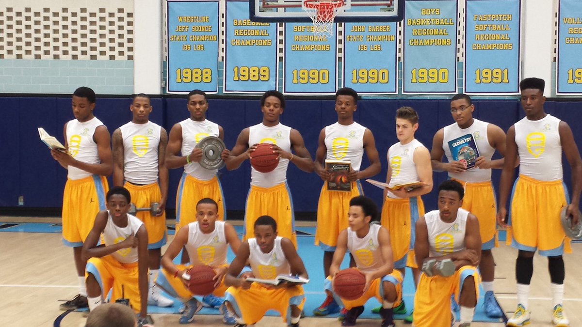 BertLenny's tweet image. Keep it going O‼️
My Day 1! @Omega_harris2 
Still at it! Been rocking since 6th grade!
#StartedTheCulture
#WeTurpUpTogether
#Classof2014
#5