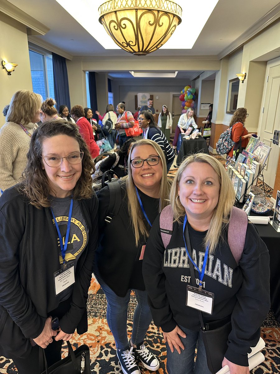 When the only 3 librarians to serve Tuscaloosa Magnet students find each other at ASLA! ❤️📚
2009 - 2013
2013 - 2021 
2021 - current 
<a href="/ASLAlib/">ASLA</a> <a href="/TMSElementary/">Tuscaloosa Magnet Elementary</a> <a href="/TuscMagnet/">Tusc Magnet Middle</a> <a href="/LibrarianDavis/">Amy Davis 📚</a>