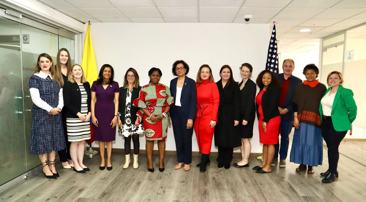 StateGWI's tweet photo. Women’s leadership at all levels of government is key to transforming their safety, peace, and economic security. We applaud the Colombian Government’s forthcoming NAP to advance WPS in Colombia and look forward to the Ministry of Equality’s action-oriented implementation plan. https://t.co/RlTFZZd3v6