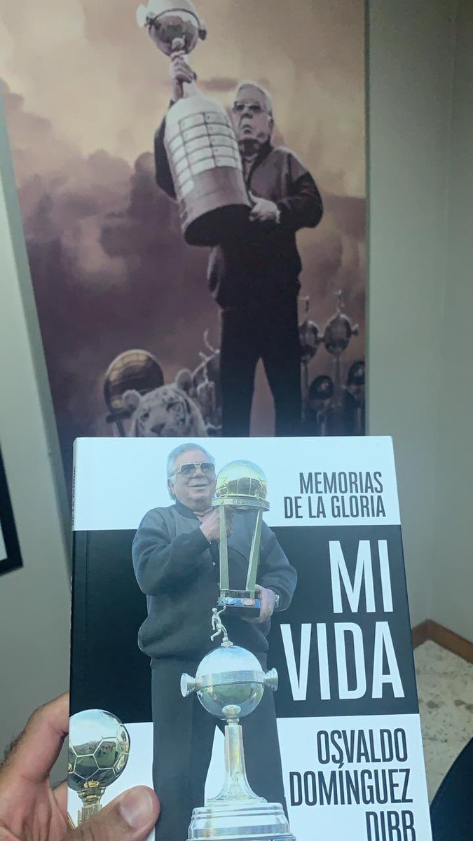 GRACIAS POR TANTO! 
El deporte paraguayo está de luto. 
QEPD el mejor dirigente de todos los tiempos del deporte nacional.