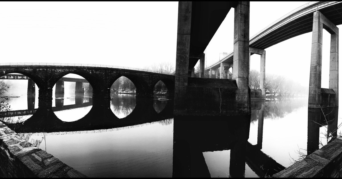 Philadelphia / bridges off Kelly Drive / #blackandwhite #streetphotography #bridgesofphilly / 📷 @storyrd
