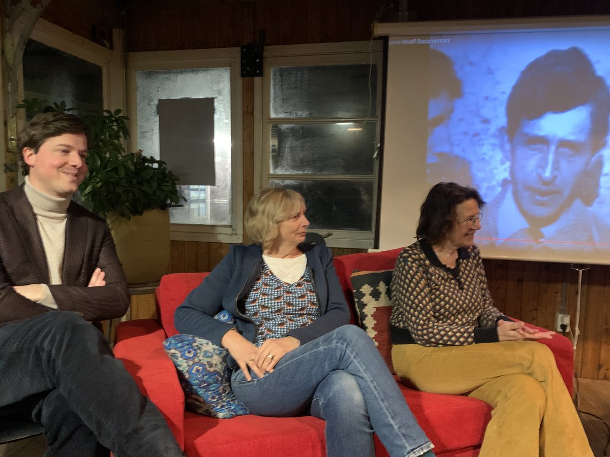 Amsterdam <a href="/HetMoet_nl/">HetMoet publishing</a> launch of Dutch translations of work by Leonard and Virginia Woolf w/ <a href="/MarielleON88/">Marielle O'Neill</a> wp.me/p5Yfi-56q #VirginiaWoolf #LeonardWoolf #TheNewMenardPress #ElteRauch