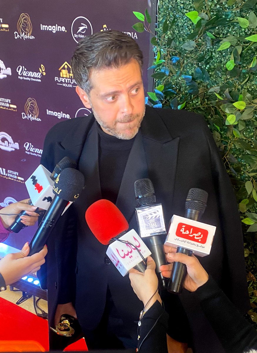 TarekSabri's tweet photo. سعيد جداً بتكريمي من وزارة الثقافة بجائزة  " أفضل ممثل مصري " عن مسلسل "ماتيجي نشوف " في ملتقى التميز والإبداع العربي في نسختهِ الثّانية بالتّعاون مع أكاديمية ويكيمديا لعلوم الإعلام .
#طارق_صبري #ماتيجي_نشوف https://t.co/26JEjqCna4