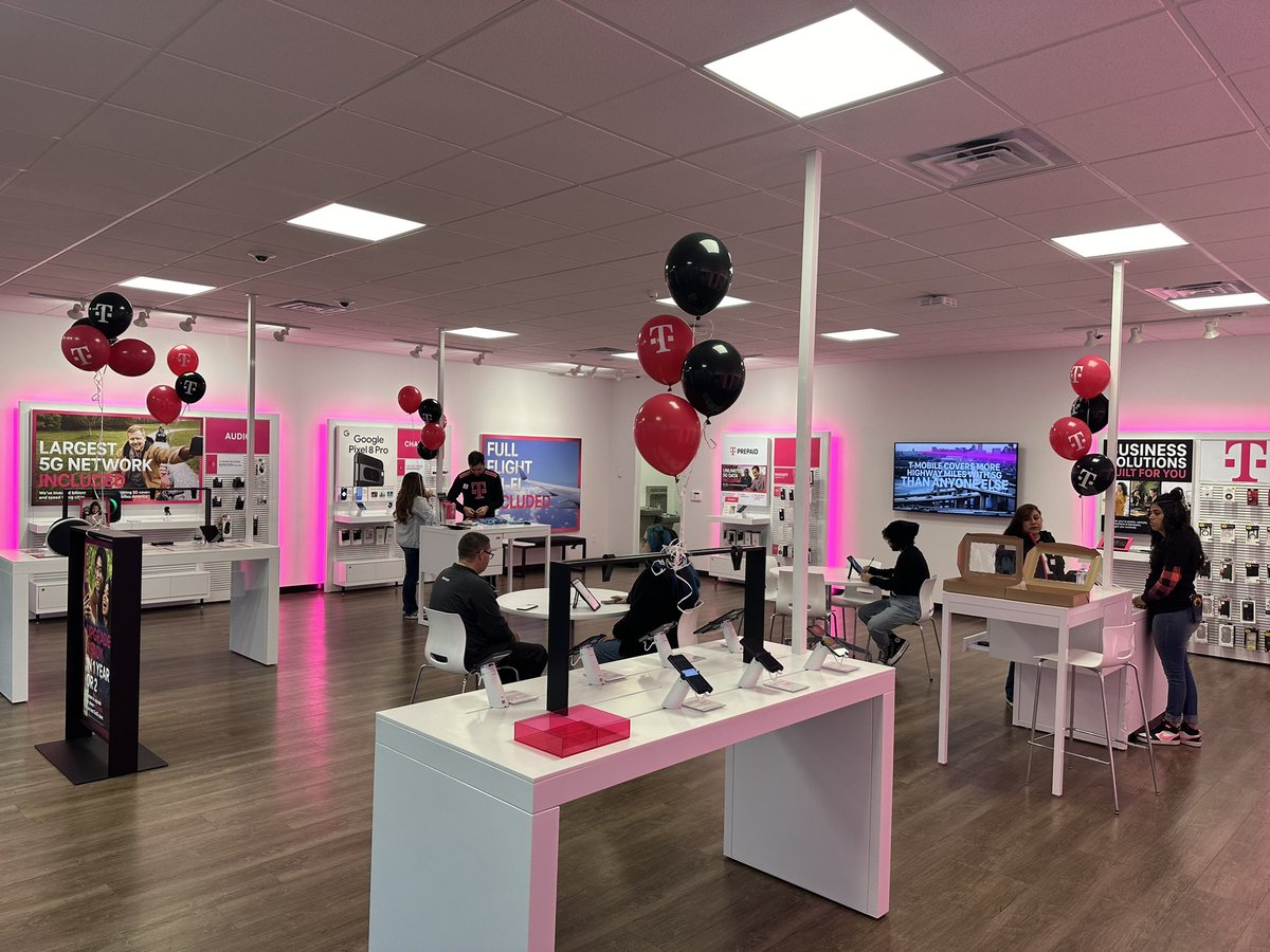 Luis Moreno tweet media