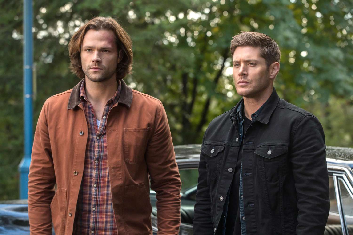 Supernatural season 2 streaming sale